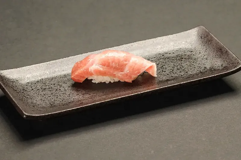 晶の鮪の握り